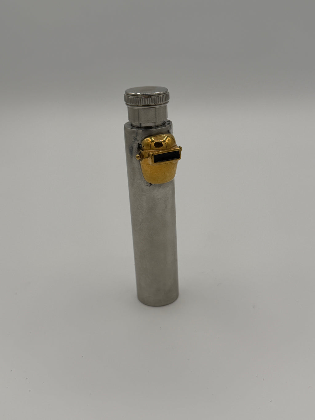 Gold tungsten holder