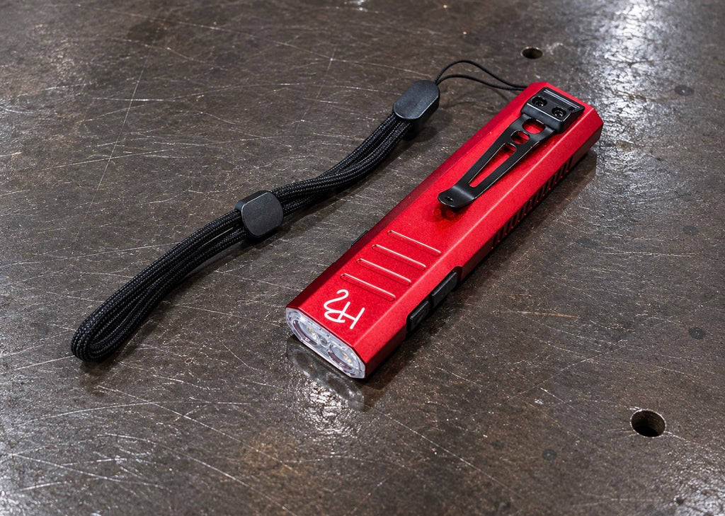 Magnetic flashlight